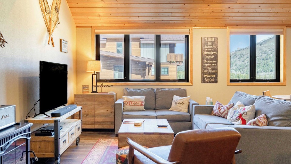 Telluride House | Lulu City 5C by Avantstay Practical Condo Near the Slopes & Downtown