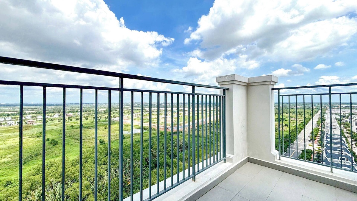 Nhon Trach Hotel | Lumiere Apartment Swanbay