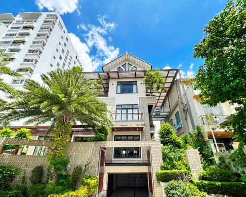 Phu My Hung Hotel | Lumiere Villa Nam Thông Phú Mỹ Hưng