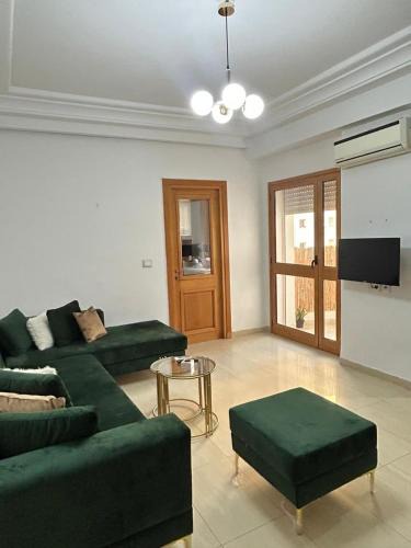 Ain Zaghouen Nord Apartment | Lumineux Calme avec Parking Privé Proche La Marsa