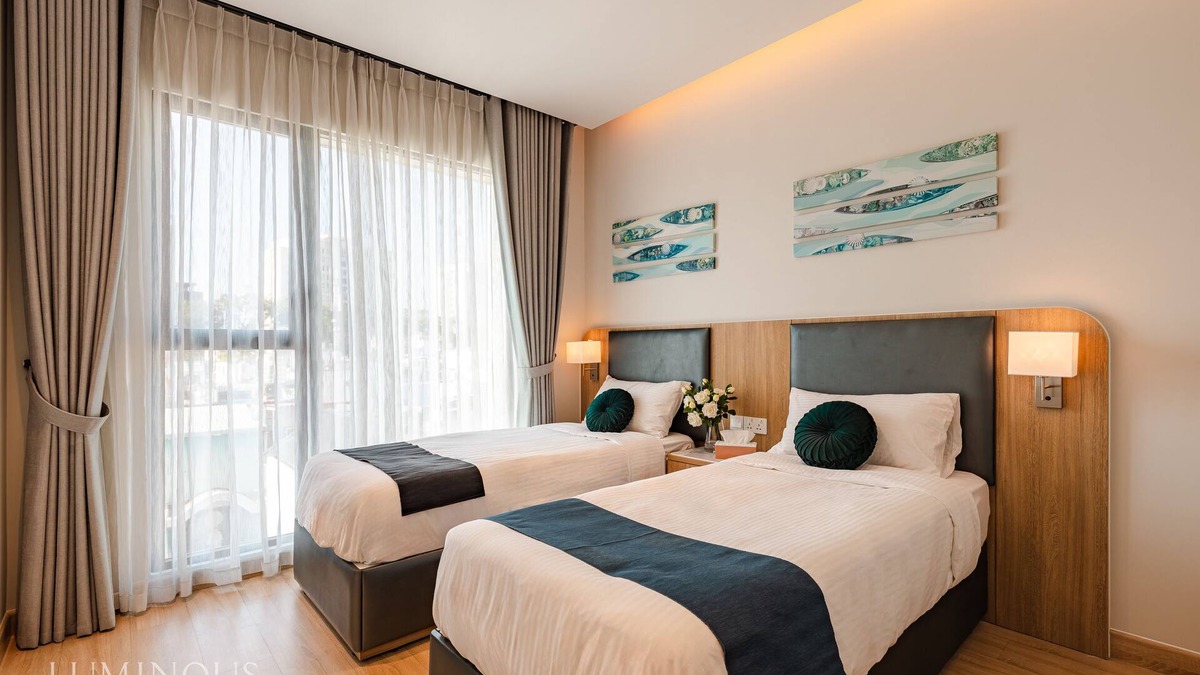 District 1 Apartment | Luminious 3br in District/FreeWifiPoolGym