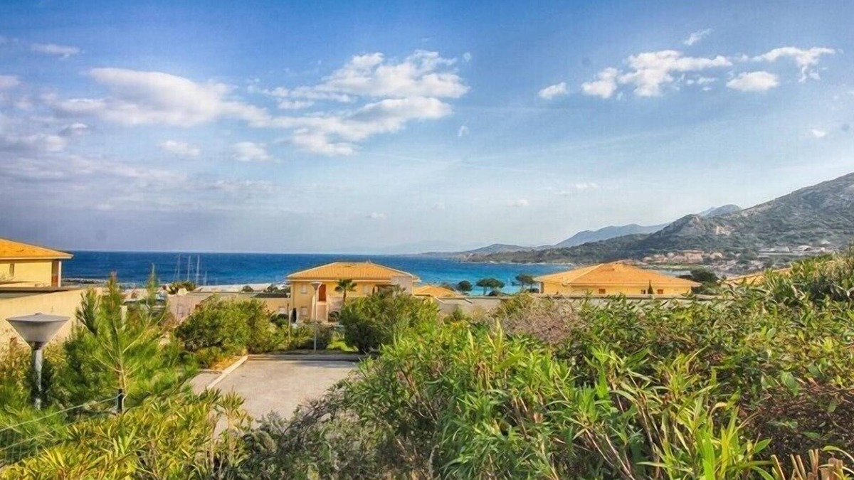 Marine de Saint Ambroggio Apartment | LUMIO - Marine de Sant'Ambroggio - F3 V3N3