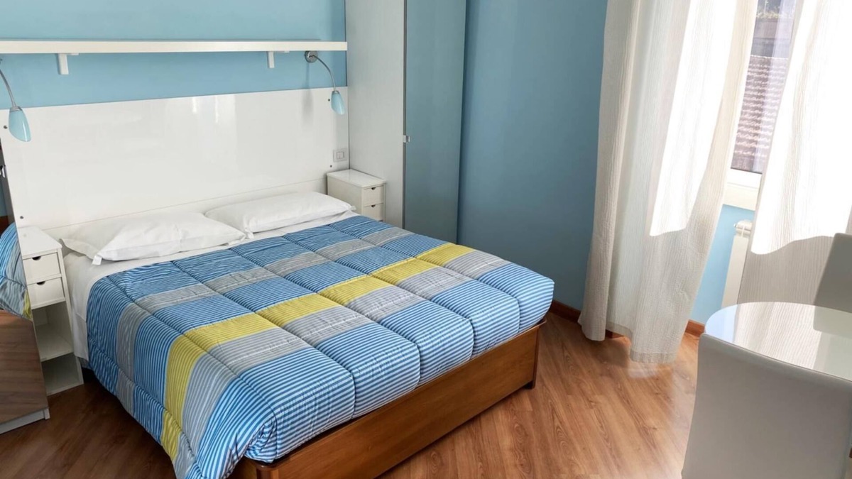 Quartiere XI Portuense House | Luna Rossa Guest House Blue Double room with jacuzzi