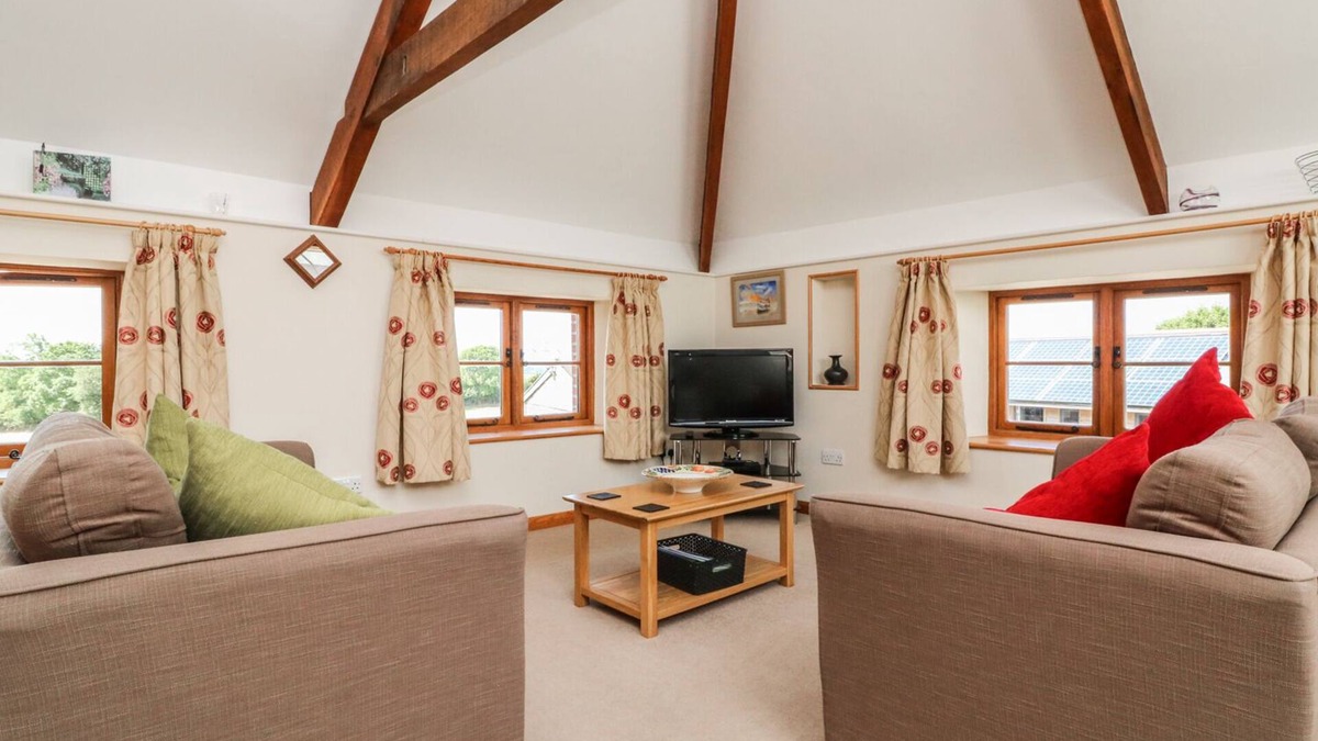 Torrington Cottage | LUNDY VIEW COTTAGE, character holiday cottage in Great Torrington