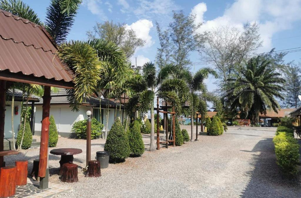 Pathio Resort | Lung Pod 9 resort