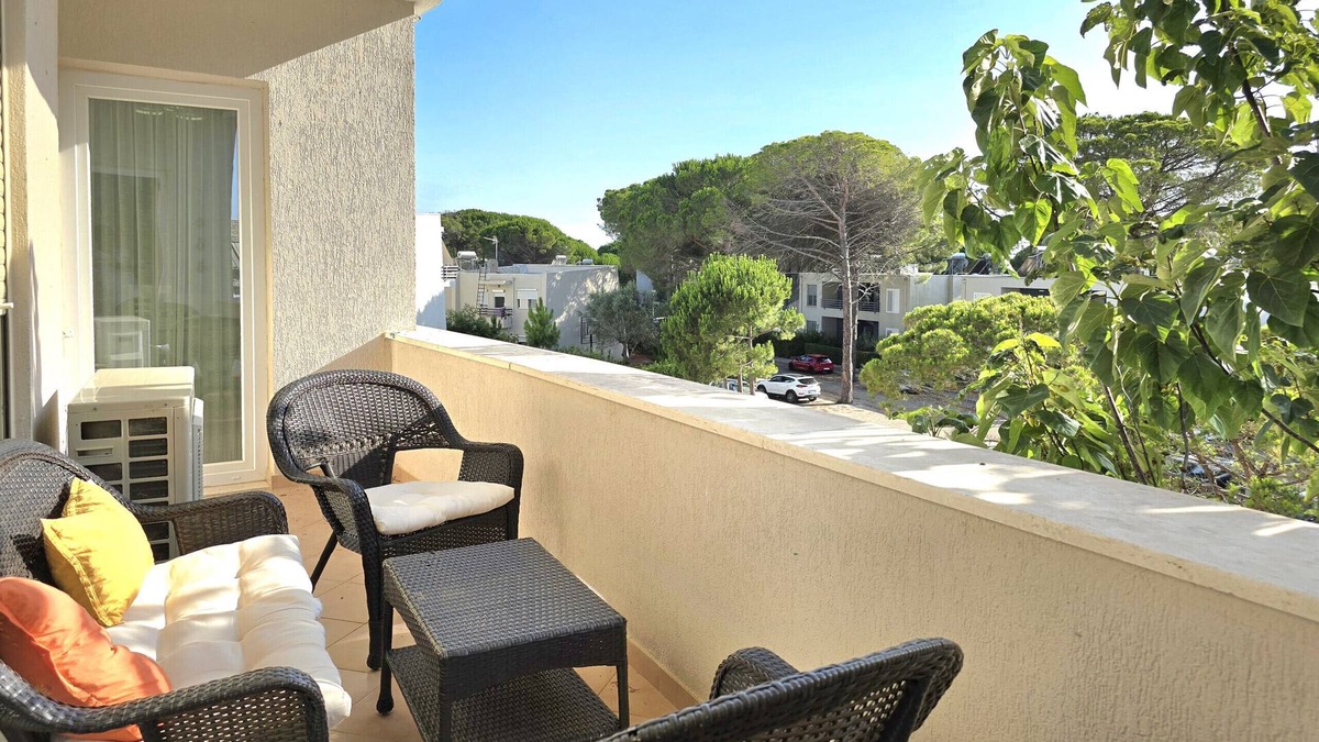 Ishem Apartment | Lura 2 Holiday Homes 215