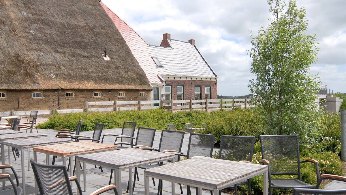 Sint Annaparochie Other | Lush Farmhouse in St. Annaparochie with Infrared Sauna