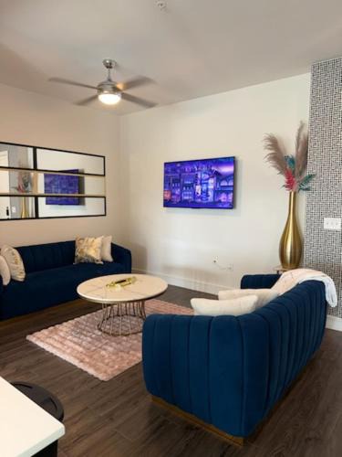 Texas Medical Center Apartment | Luv Lee Luxe at the NRG