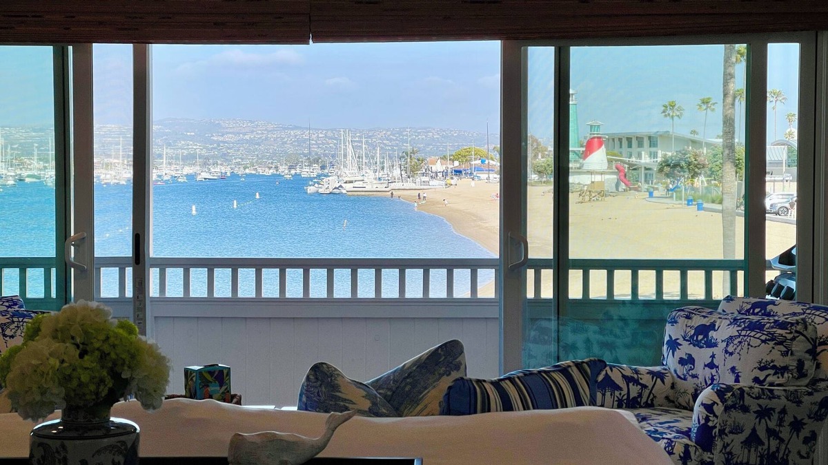 West Newport House | LUX Beachfront Casa de Balboa 229 w/AC - Best Loca