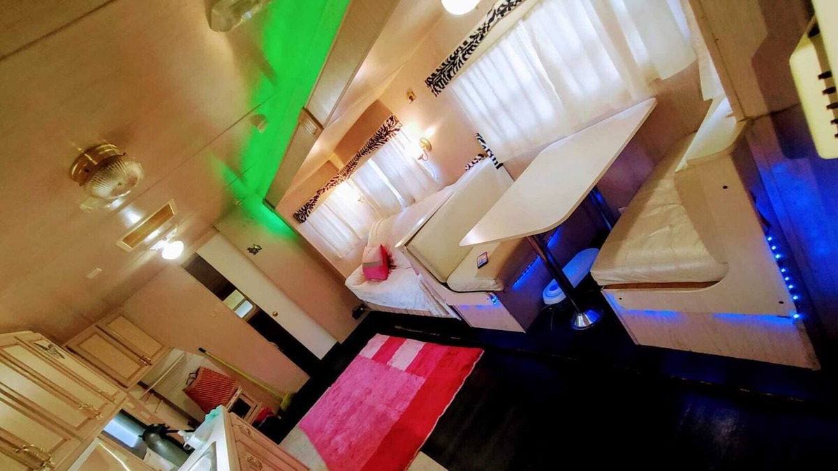 Ferreira-a-Nova House | Lux Caravan in the nature