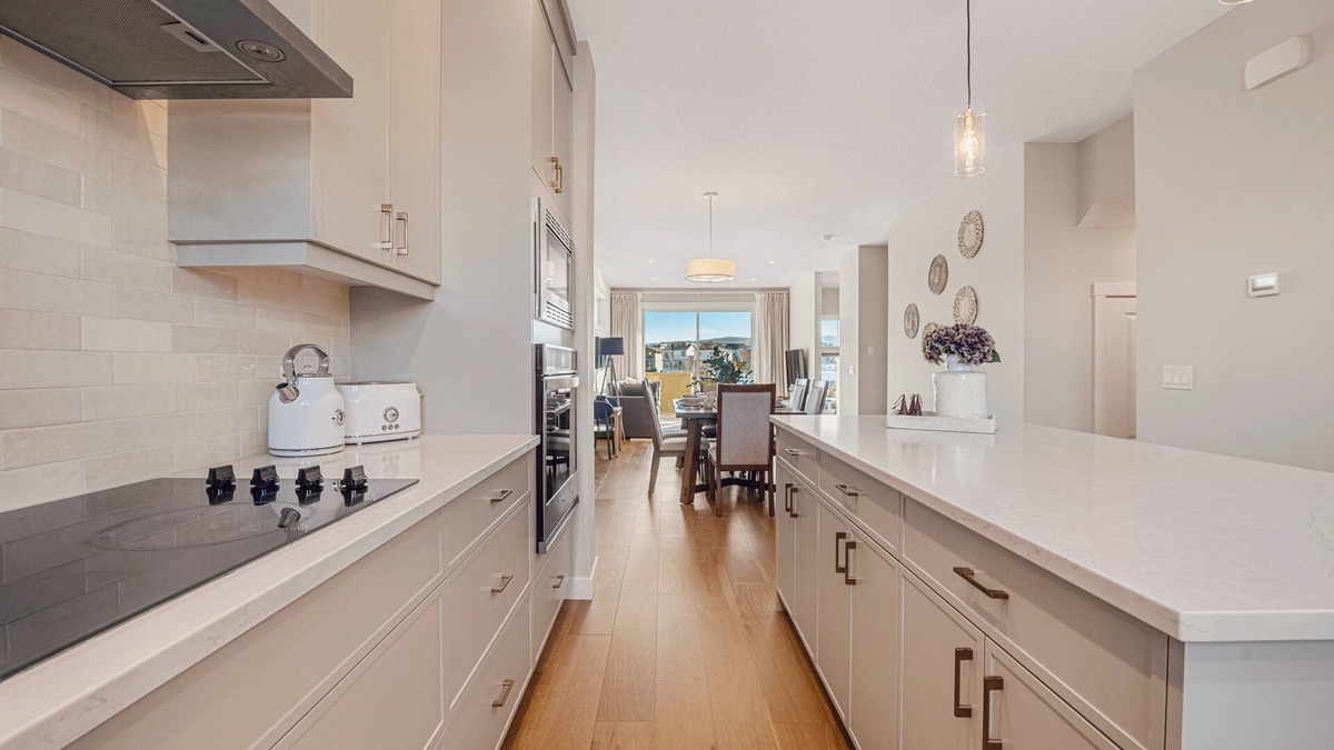 Keith House | Lux Home| Garage |Central AC |Close Banff |Pond View