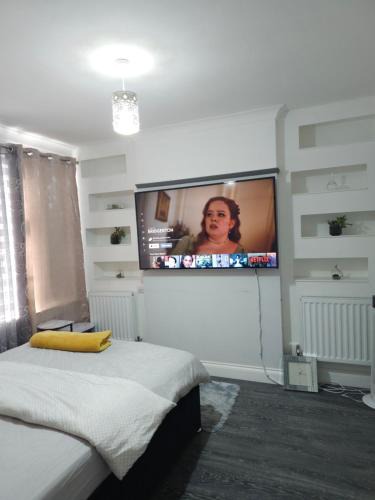 Eastbrook House | Lux Home