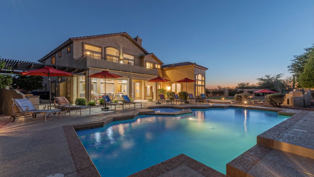Las Sendas House | LUX Near Golf & Trails: Pvt POOL/Spa, Wood FP, Game Tables, TVs All BRs, EV Charger