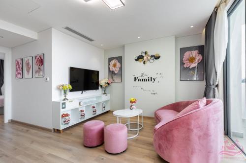 Dien Duong Apartment | Lux Resort Apartment/2BR/Private Beach/Pools