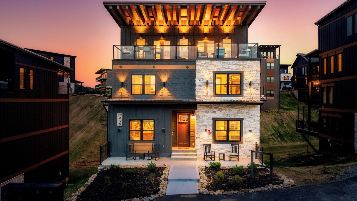 Sevierville Cabin | Lux Rooftop Cabin w/Indoor Pool, Hot Tub, Theatre, Water Park & Games-Sleeps 22