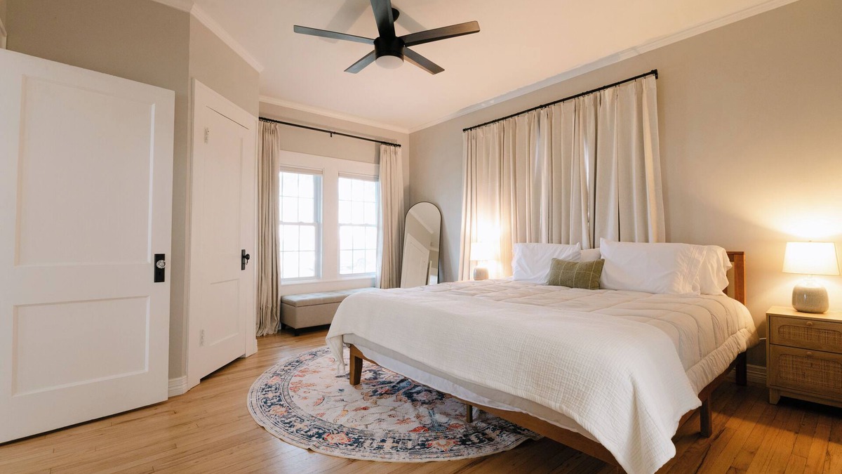 Del Mar House | Luxe Cottage, Near Downtown and Ocean, Backyard Fire Pit, King Bed