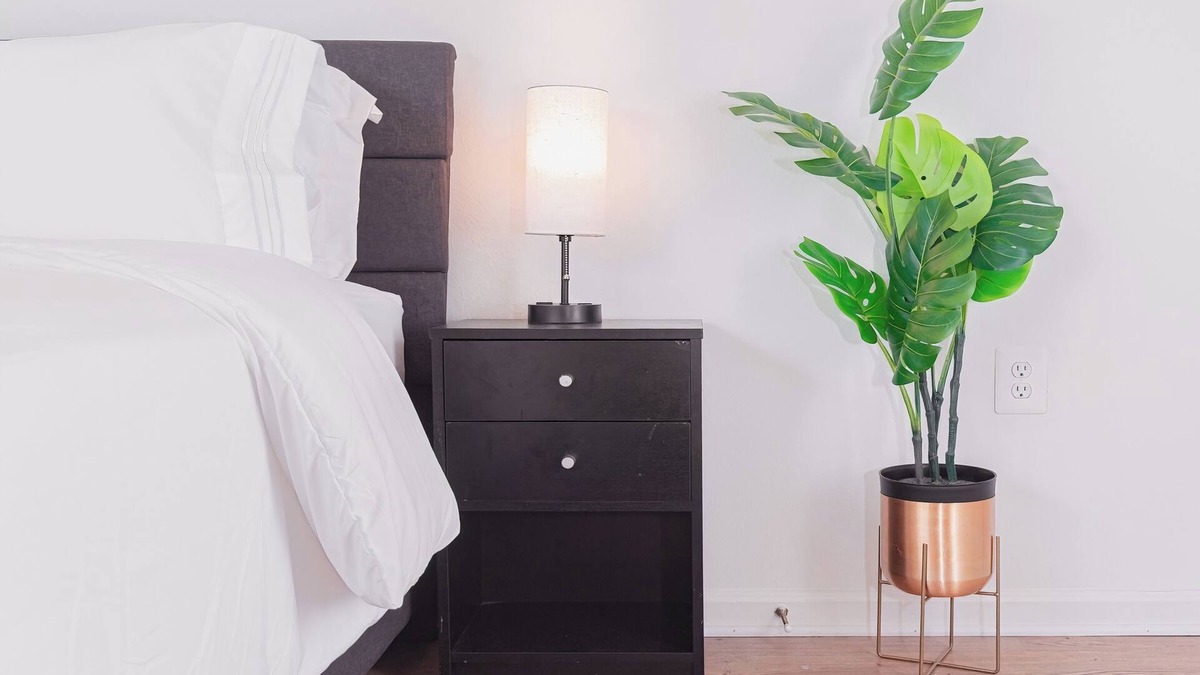 McLean Bed & Breakfast | Luxe | Haven | Free-Parking