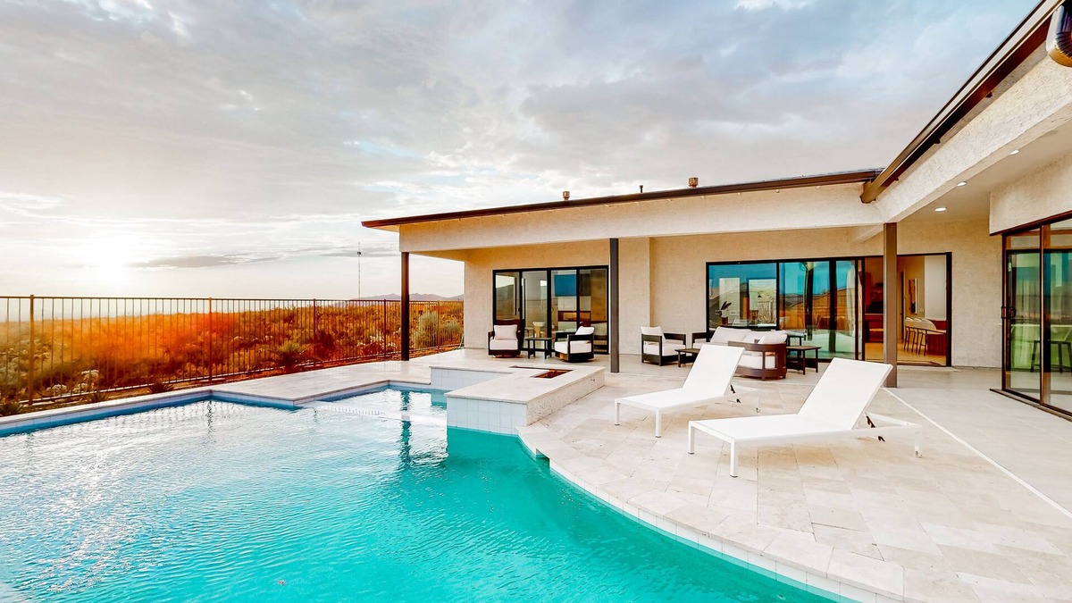Dove Mountain House | Luxe home with private pool, hot tub & amazing views of Tucson