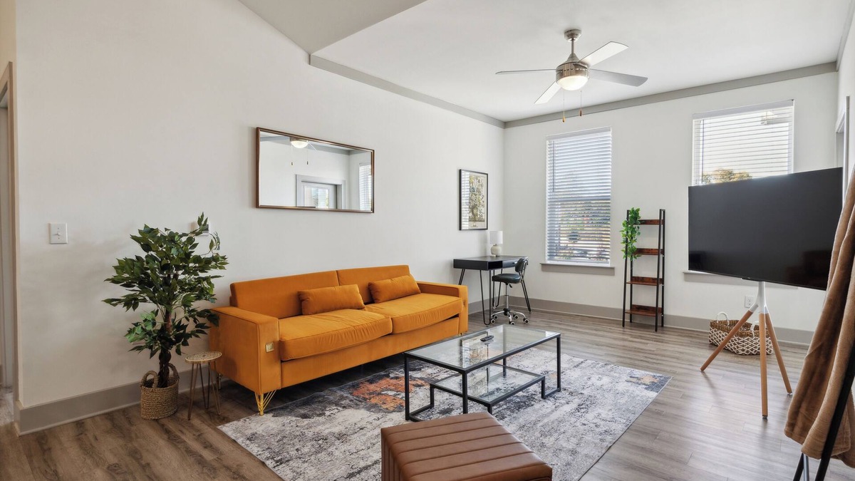 Farragut Apartment | Luxe Living in Knoxville! Overlook at Farragut| Pool| Parking