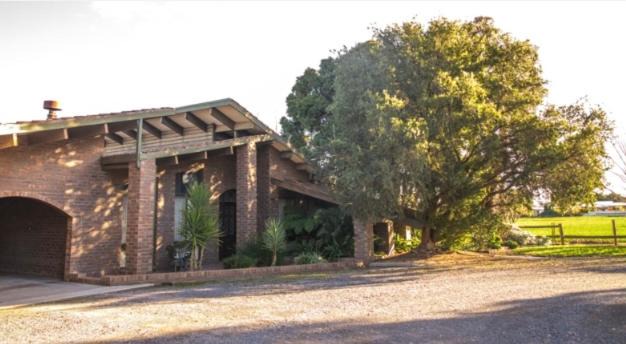 Swan Hill House | Luxe Ranch