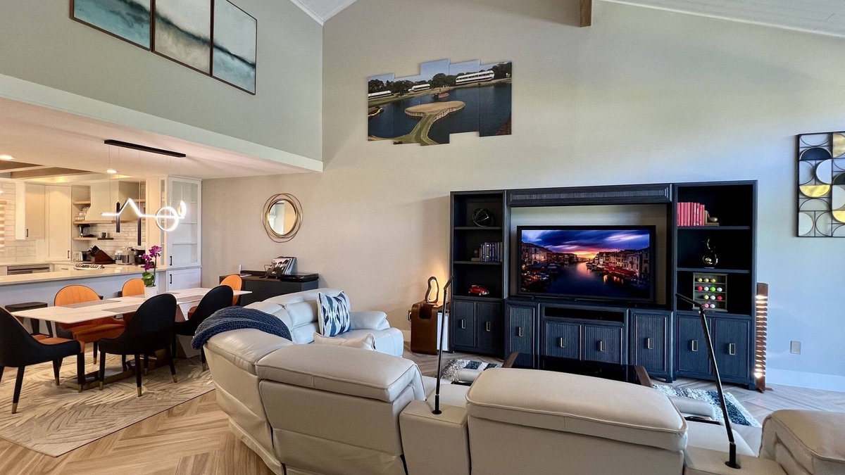 Palm Valley Villa | LuxeTPC Sawgrass - An Immaculate Luxury Rental Villa in Ponte Vedra Beach FL