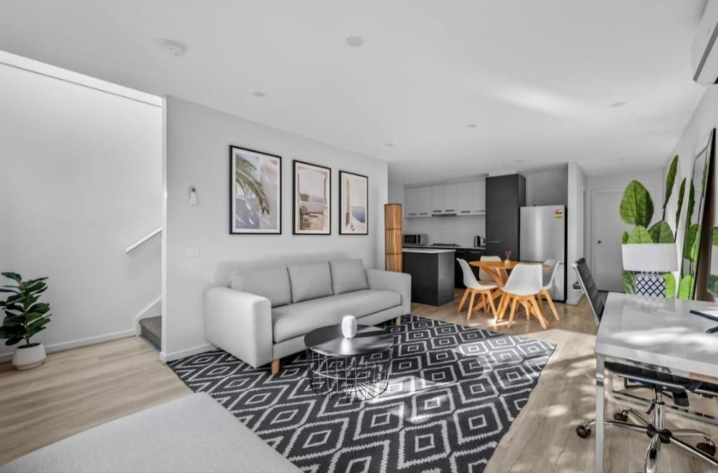 Hadfield House | Luxurious 3- Bedroom Retreat