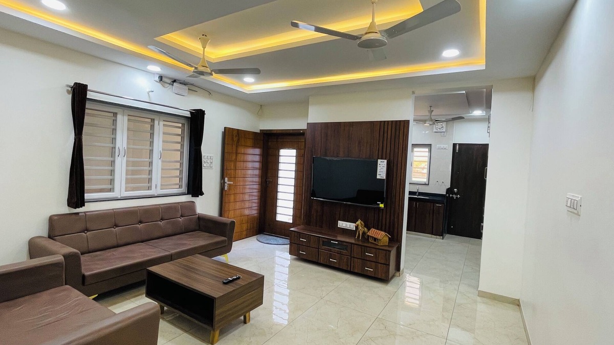 Bhuj Villa | Luxurious 3 BHK Villa In Bhuj - Shivani Homestay