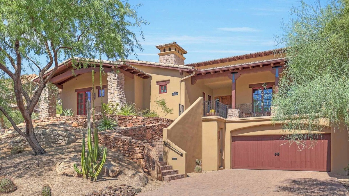 The Rocks Villa | Luxurious 3BR fully staffed Villa w/concierge & clubhouse in Scottsdale Peaks