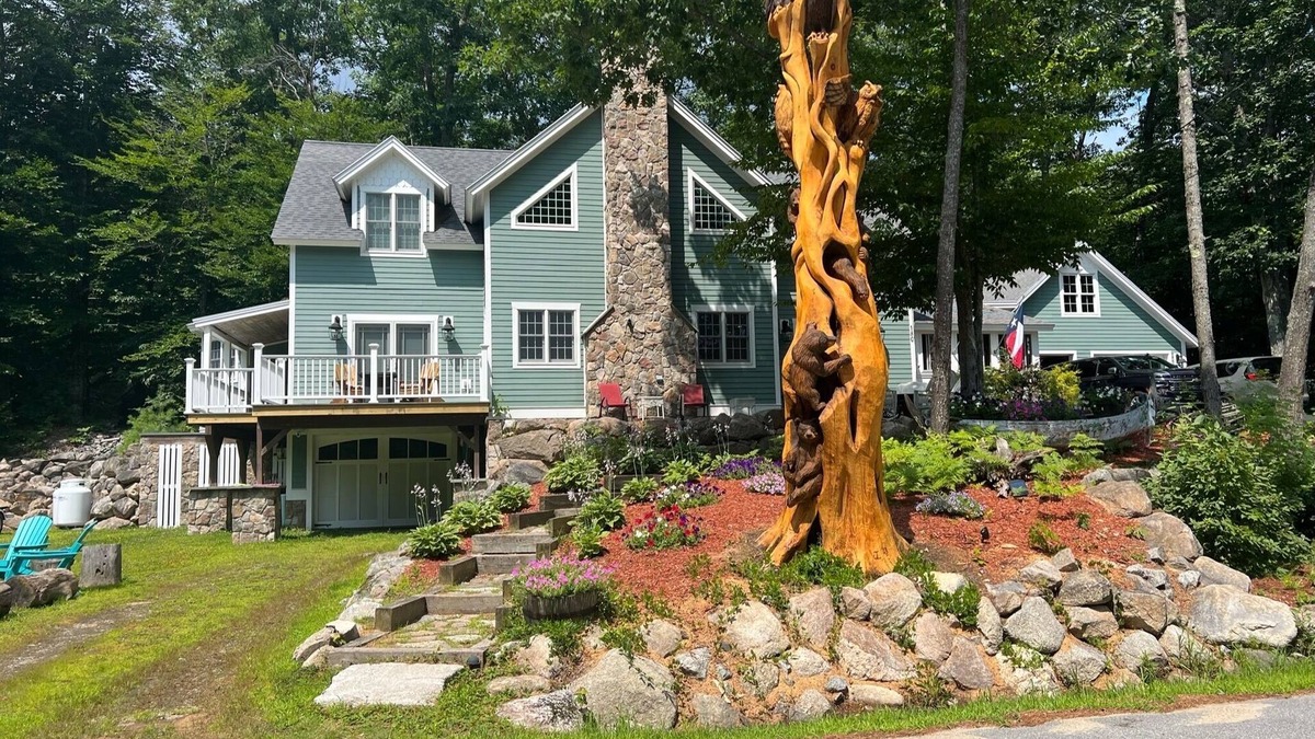 North Bridgton House | Luxurious, 4 Season Waterfront Home On Long Lake, Sebago Lake Regions In Maine