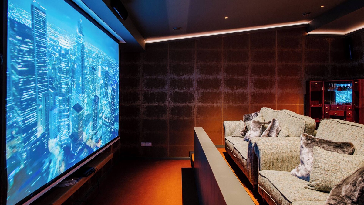 Ardmore House | Luxurious 6-bedroom villa overlooking the Atlantic in Ireland's Sunny South East