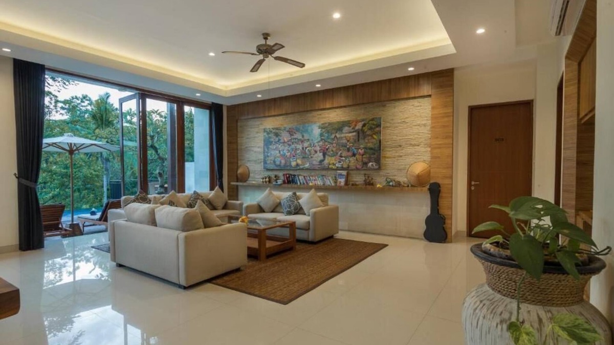 Melayang Villa | Luxurious 6-bedroom villa with WiFi, AC in charming Ubud
