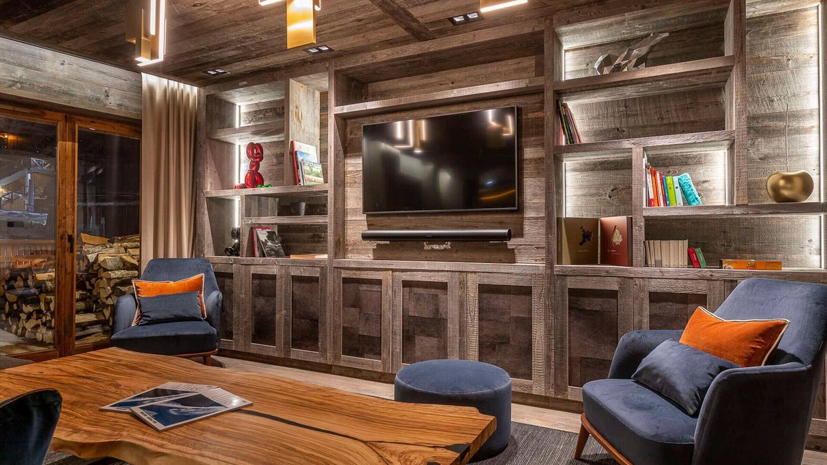 Avoriaz House | Luxurious 7-Room Chalet Apartment with Spa & Pool, Morzine