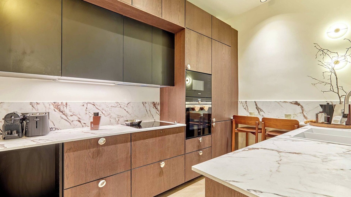 Quartier Sainte-Avoye Apartment | Luxurious AC Apartment Beaubourg Le Marais