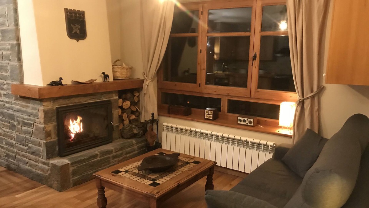 La Coma I la Pedra Apartment | Luxurious apartment in Port del Comte