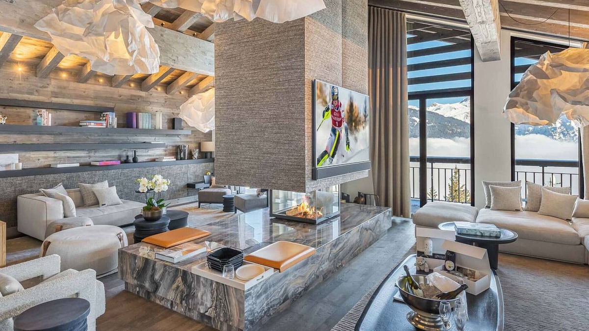 Courchevel Ski Chalet | Luxurious Chalet in Courchevel with Pool, Cinema, Sauna, Chef & Butler, Near Ski Lifts