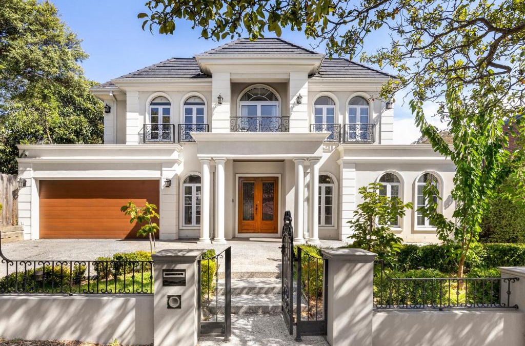 Mount Waverley House | Luxurious French Provincial Home in Mt Waverley