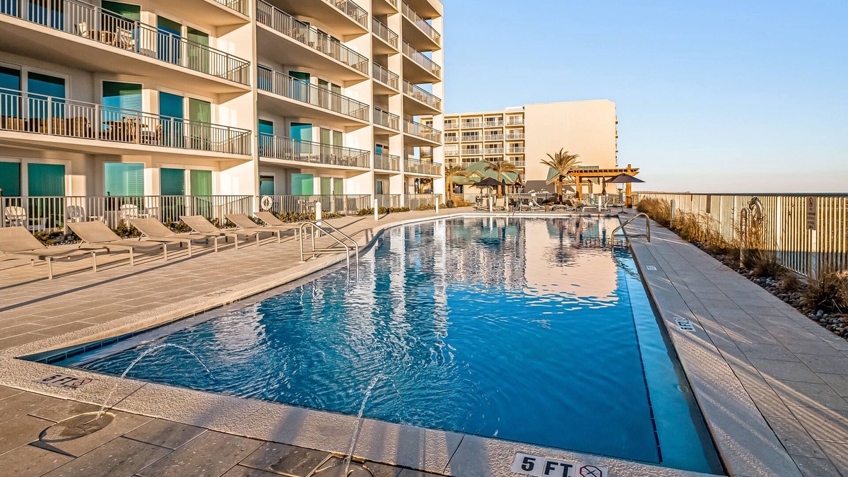 Fort Walton Beach Condo | Luxurious gulf-front condo with resort amenities - near entertainment
