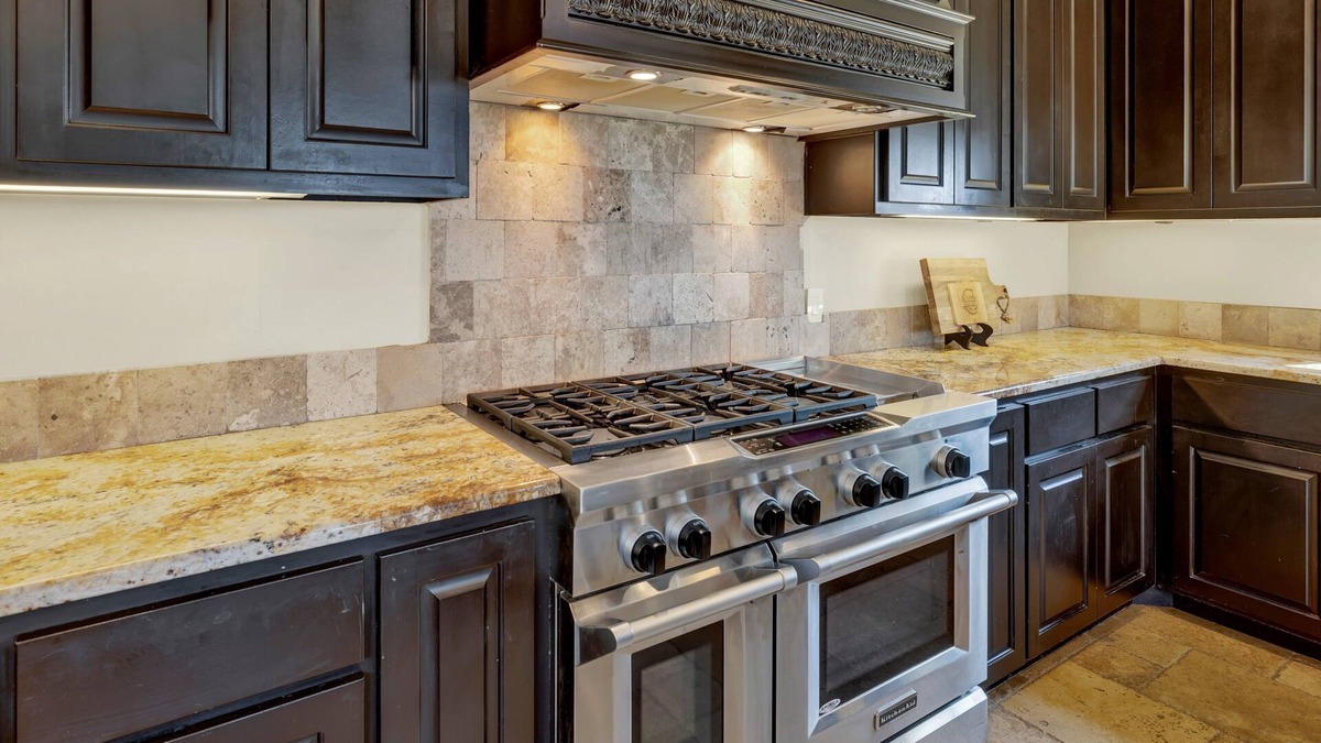 Dripping Springs House | Luxurious Hill Country Retreat With Pool and Firepit!