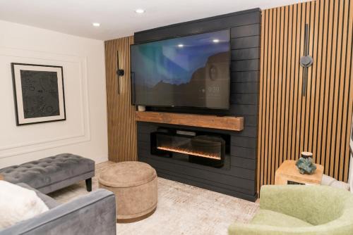 Pickering Apartment | Luxurious Home Away From Home