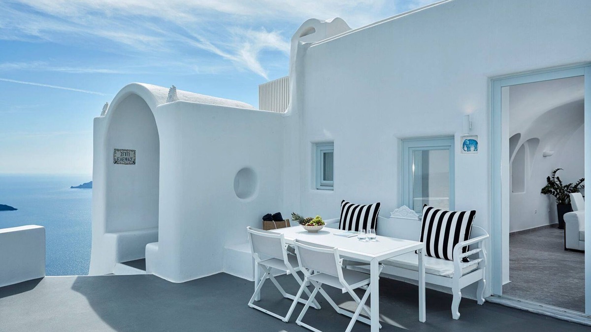 Firostefani Villa | Luxurious Imerovigli Villa | 7 Bedrooms | Caldera View | Private Pools |.