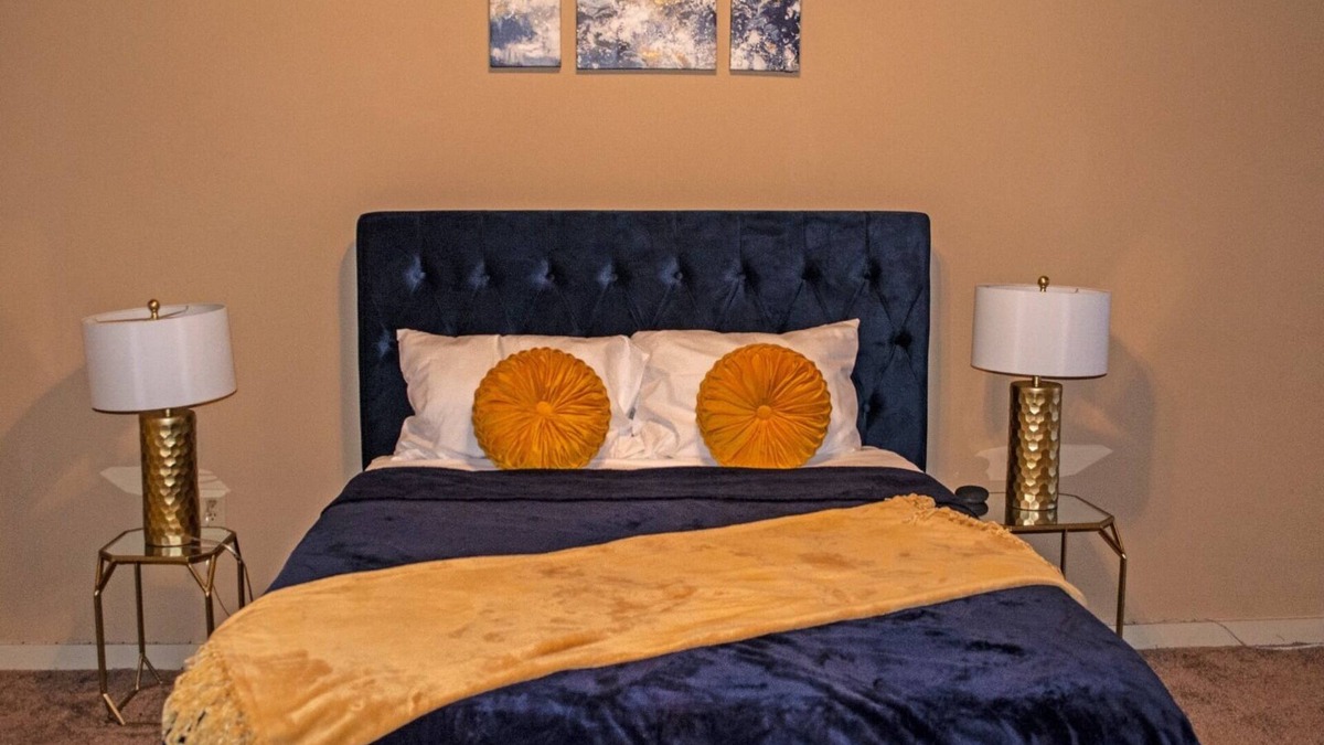 Atlantic Station Area House | Luxurious Midtown Loft