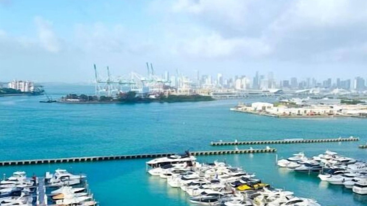 Miami Beach Apartment | Luxurious Modern Condo South Point for 6monthsrent