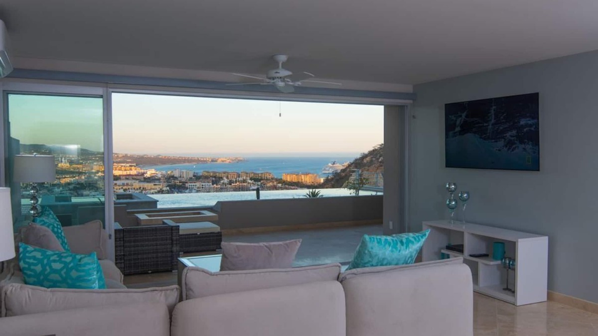 Pedregal Condo | Luxurious modern Condo with amazing views!