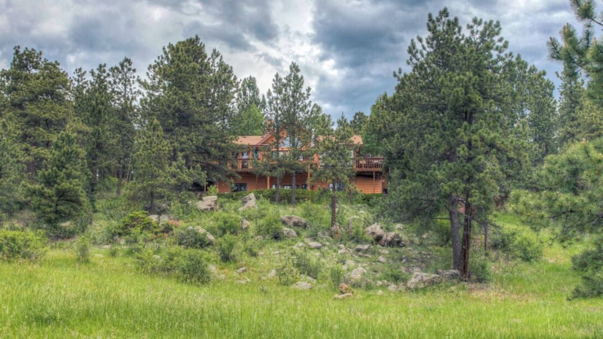 Pine House | Luxurious Mountain Escape on 14 acres with Hot Tub