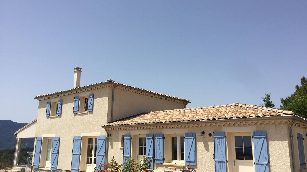 Chambonas Villa | Luxurious new build villa with overflow swimming pool and panoramic view