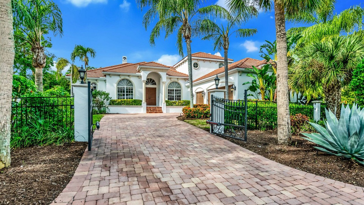 Bay Isle House | Luxurious Paradise with Tiki Bar and Heated Pool, Just Remodeled!