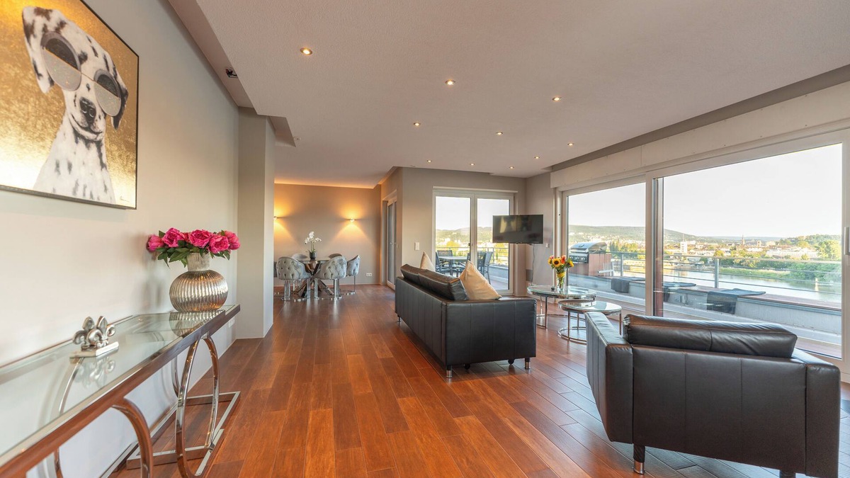 Lutzel Apartment | Luxurious penthouse apartment with beautiful Moselle views