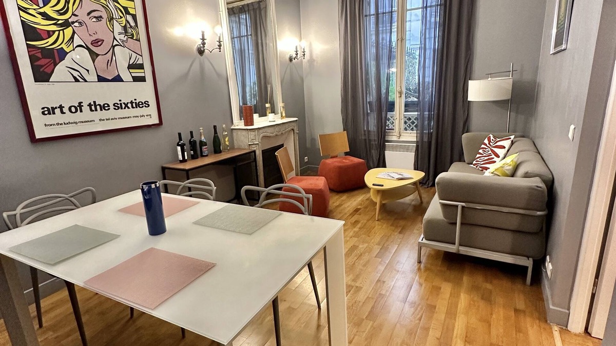Ternes Apartment | Luxurious Quiet 2 Bedroom with Huge Private Terrace close to Champs Elysées