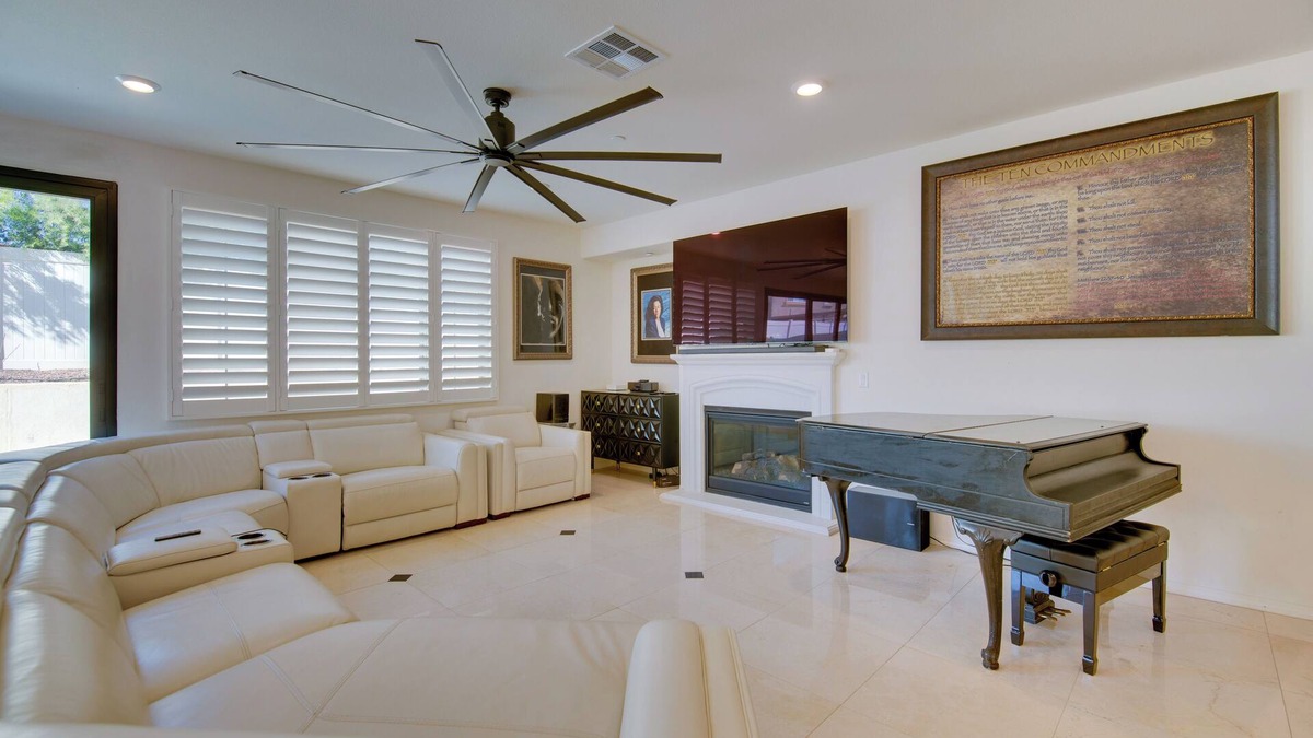 Sun City House | Luxurious & Spacious Family Duplex in Menifee!