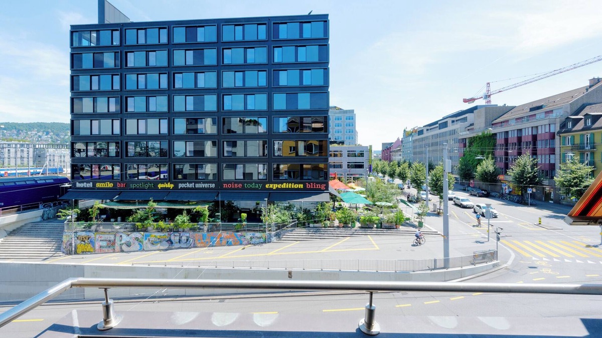 District 4 Apartment | Luxurious Stay in Downtown Zurich With Skyline Views